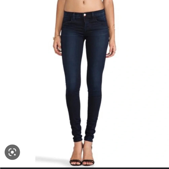 J BRAND SKINNY LEG DARK WASH JEANS - Picture 1 of 7